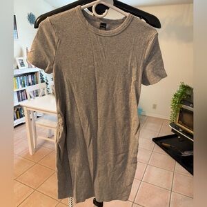 Women’s grey dress